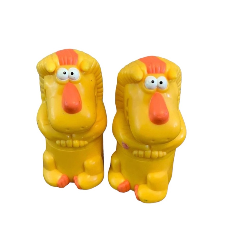 BURGER KING LIFESAVER FREAKY FELLAS 1991 YELLOW MONSTER